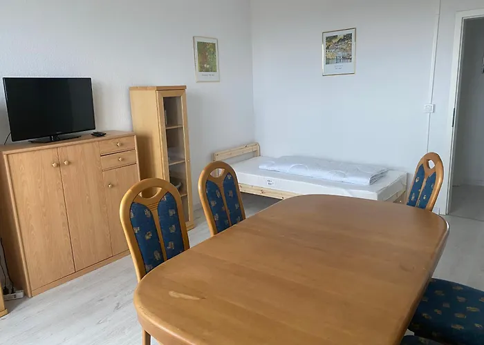 Wunderschöne Neue Ferien Und Monteurwohnung Thm 17 Apartment