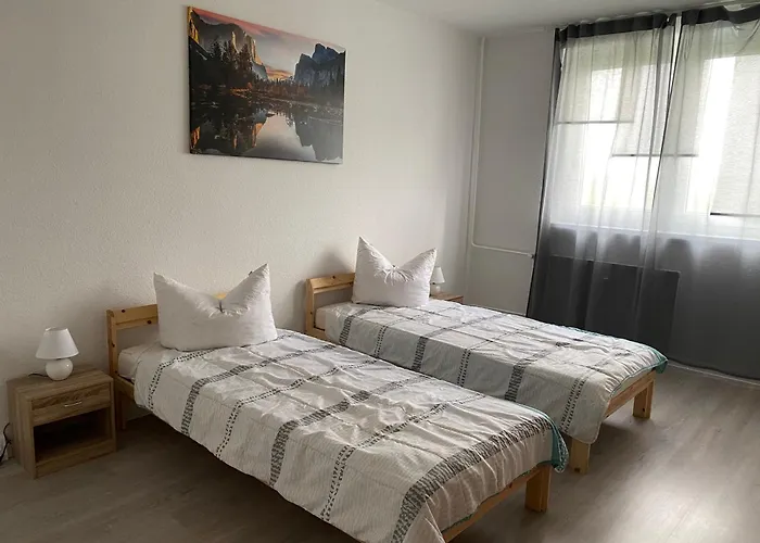 Apartment Wunderschöne Neue Ferien Und Monteurwohnung Thm 17 *